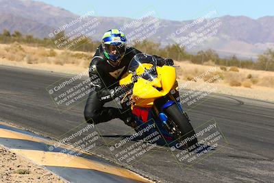 media/Feb-13-2022-SoCal Trackdays (Sun) [[c9210d39ca]]/Turn 7 Inside (1040am)/